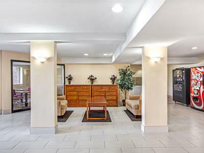 Monte Carlo Inn Houston Exterior photo